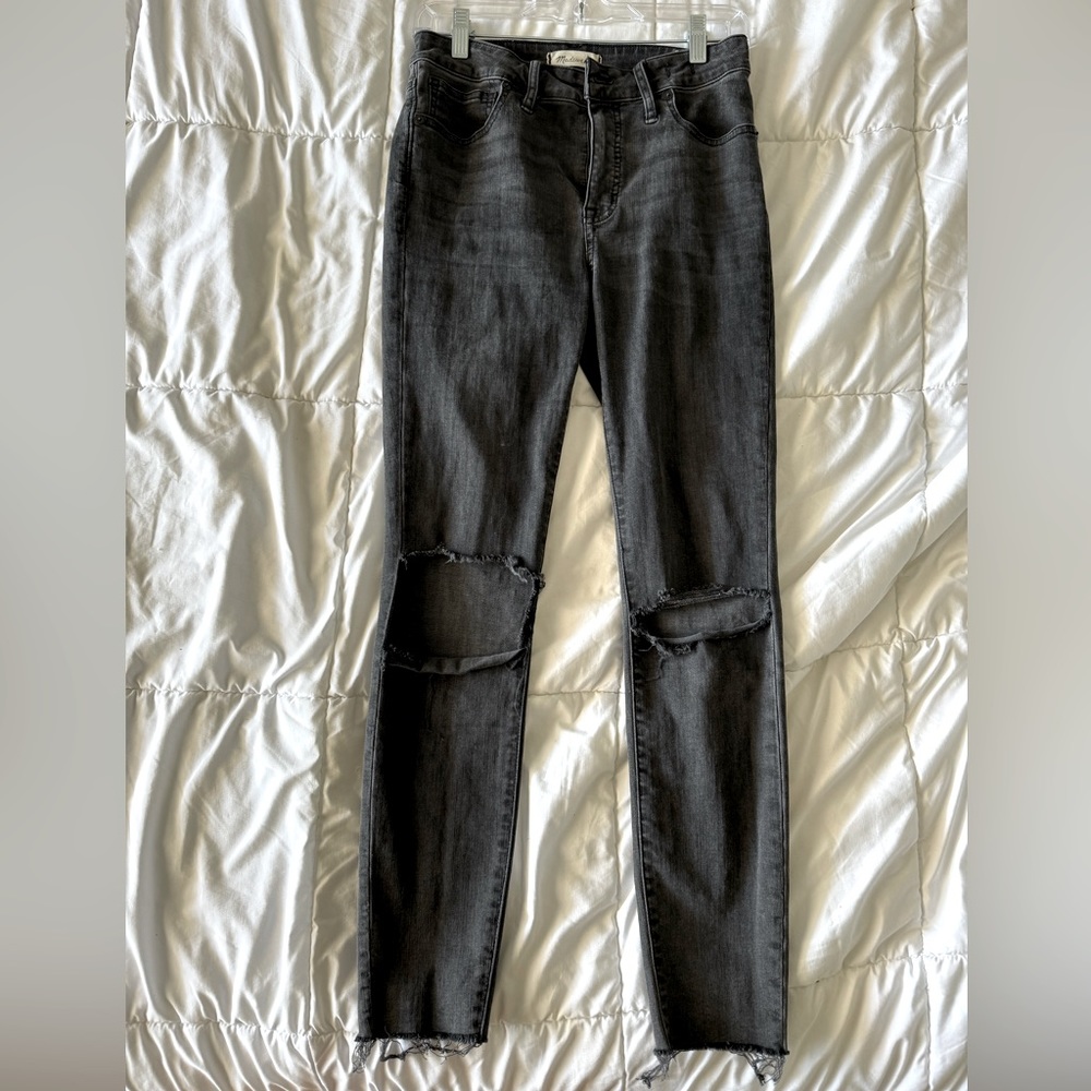 Madewell curvy high rise skinny black ripped jeans
